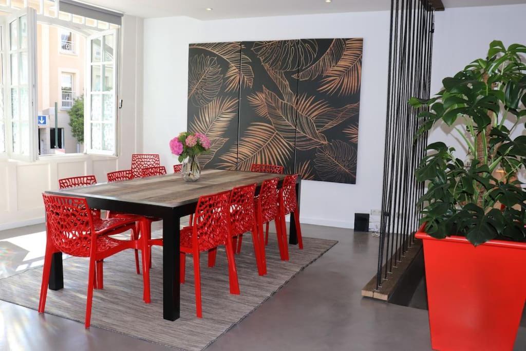 Dinard : Loft De 175 M² - A 150 M De La Plage Екстер'єр фото